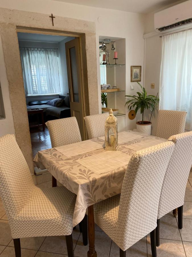 Apartman Rose *